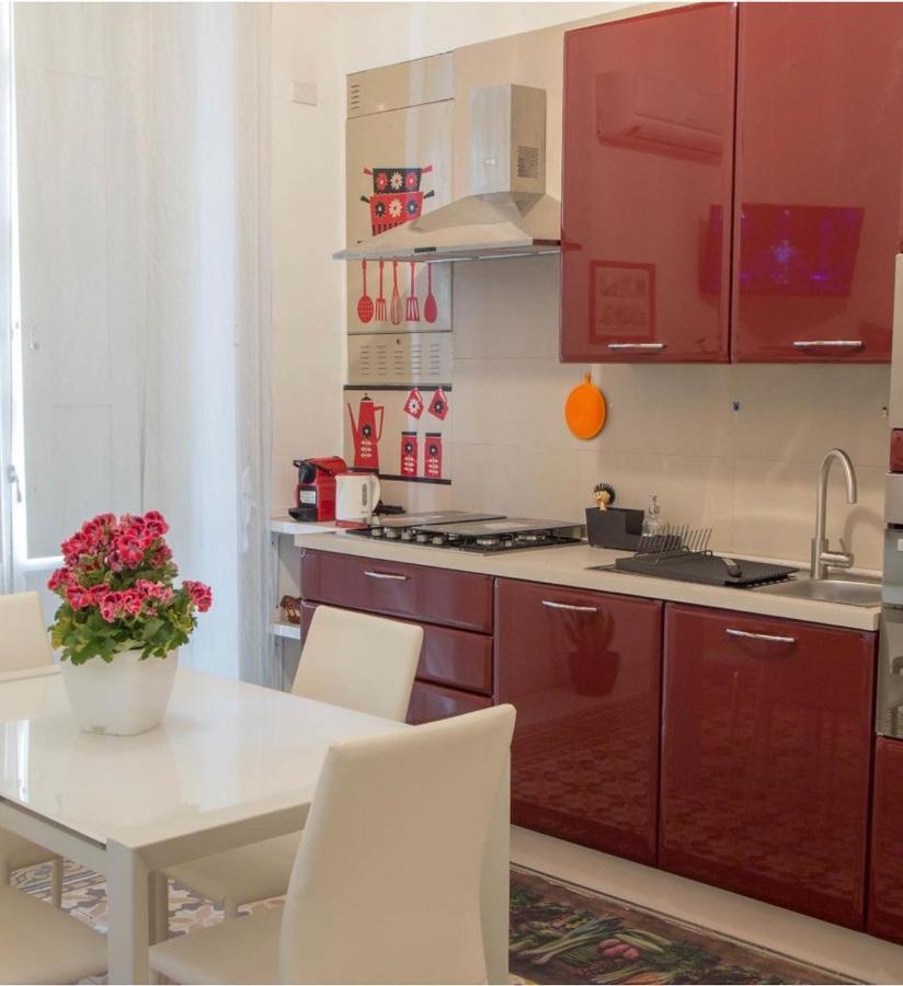 Casa Vacanze L'Altra Diaz Syracuse ภายนอก รูปภาพ
